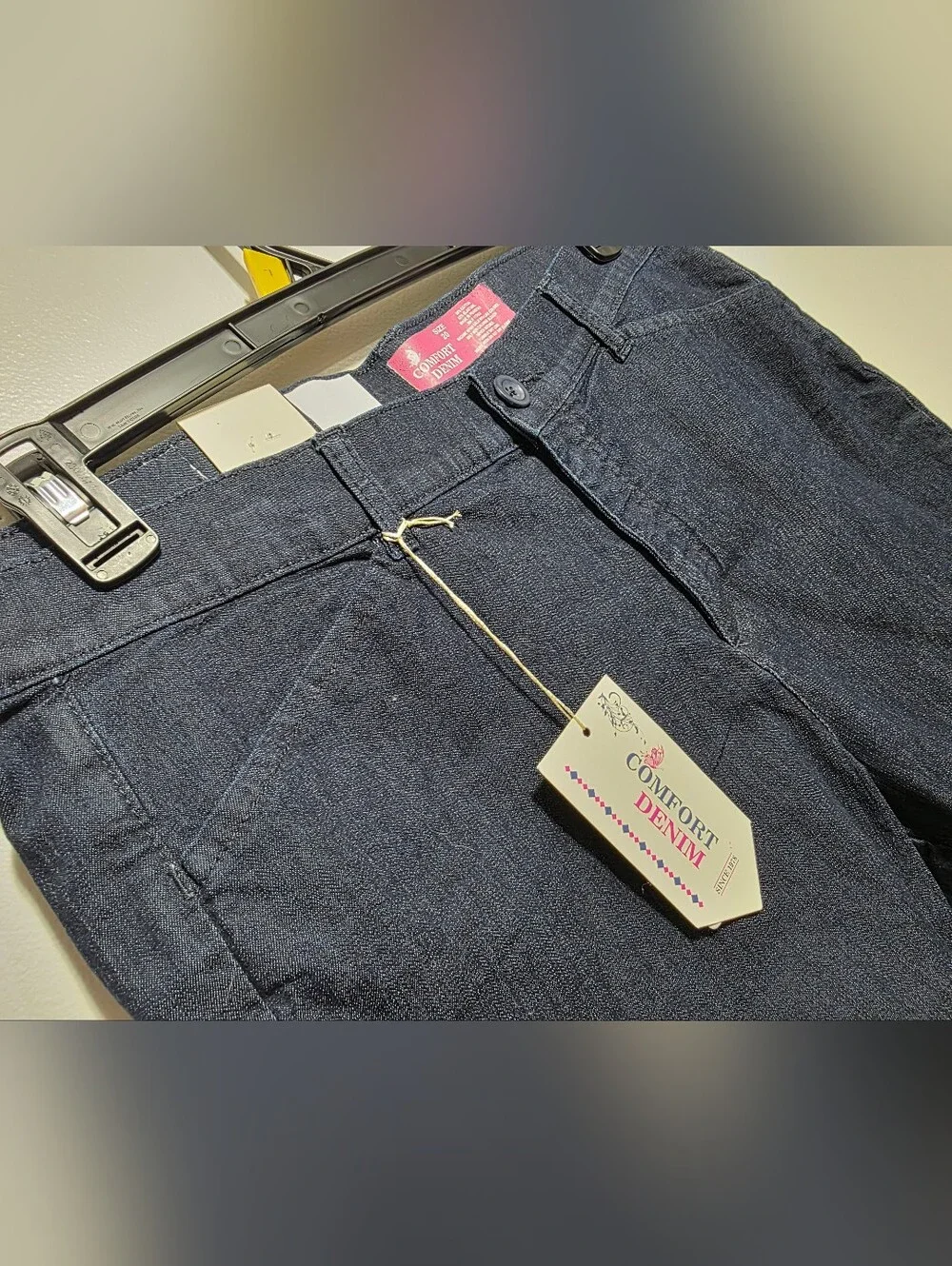 NWT! Comfort Denim Dark Wash Rolled Raw Hem Shorts Plus Size 20👖✨💙🔥flawed